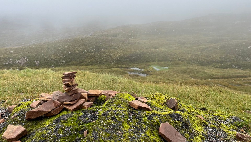 United Kingdom - Applecross - Des cairns comme en Suisse 
