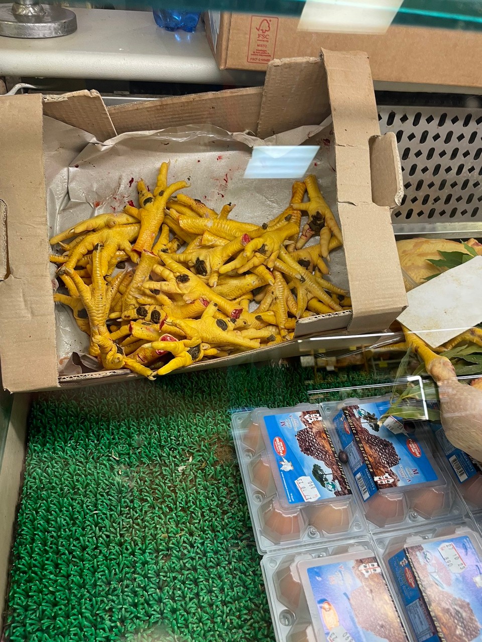 Italien - Cagliari - Hühnerfüße 🤢