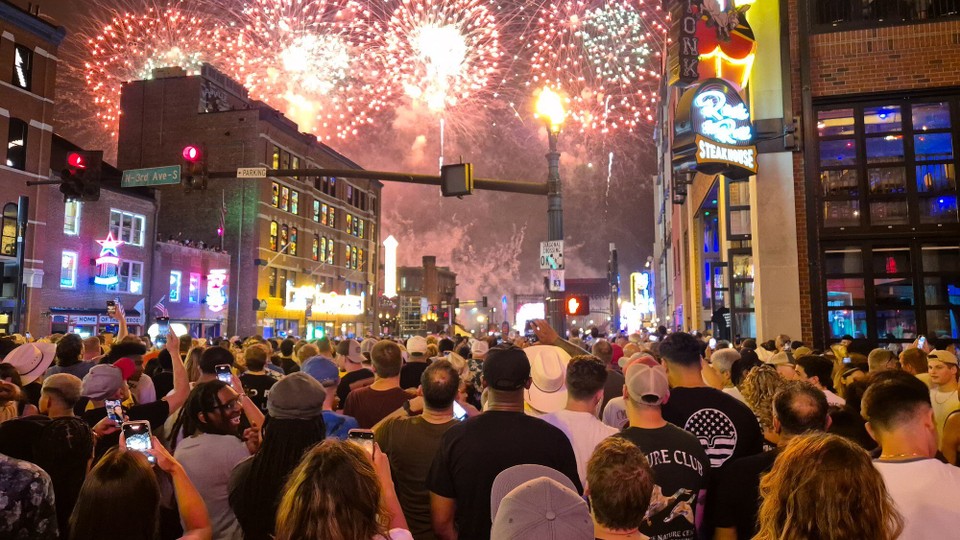 USA - Nashville - Das können sie, Spektakel machen. Und wie, richtig gut.