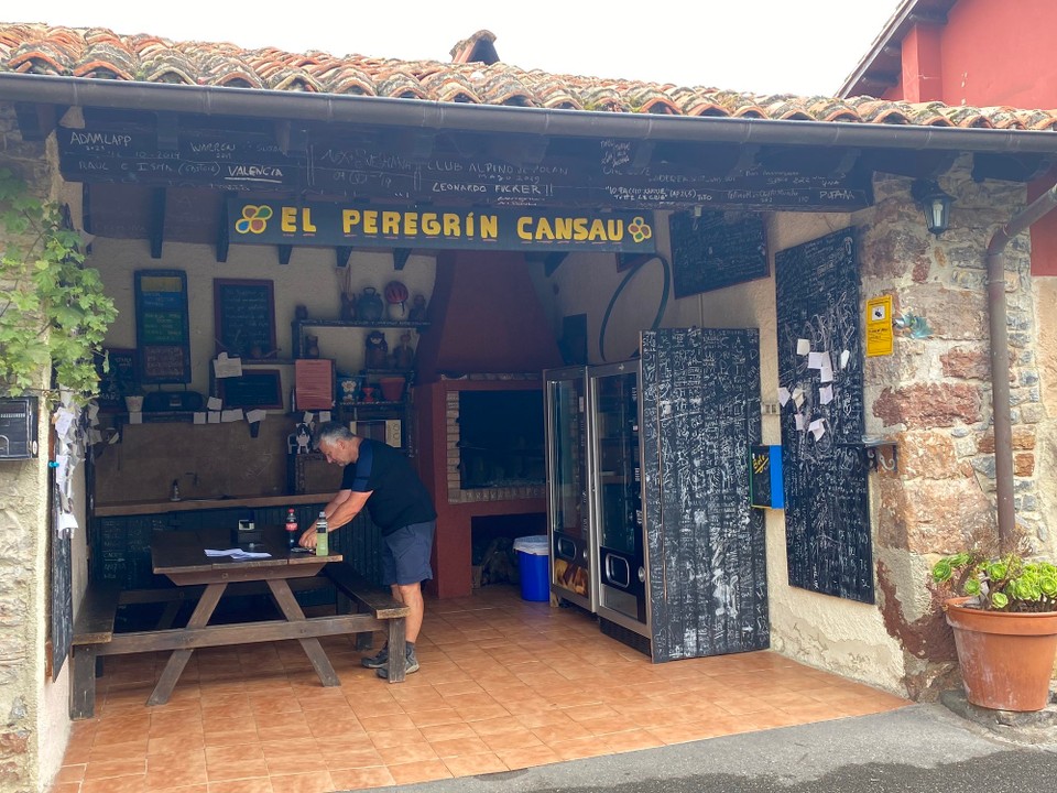 Spanien - Villaviciosa - Picknickplatz …….