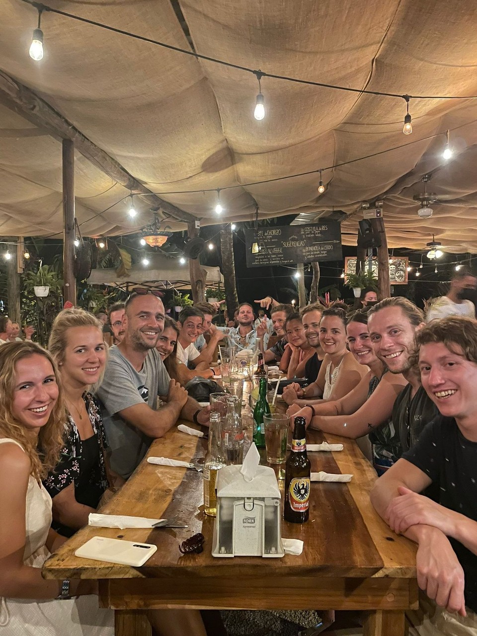 Costa Rica - Santa Teresa - Die Zopilote Surfcamp Crew 