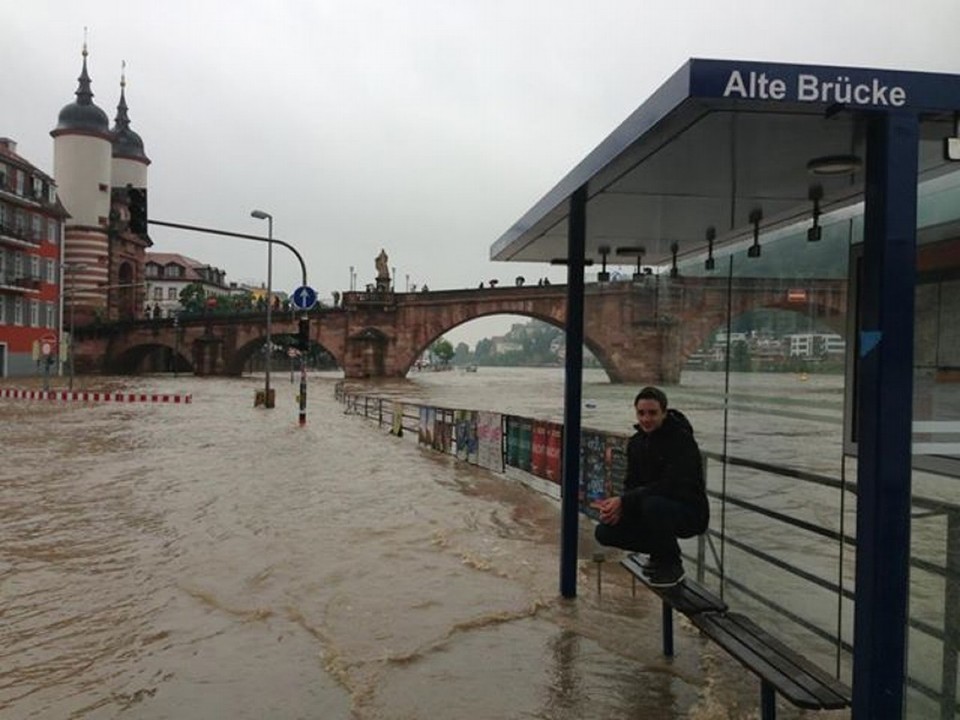 Deutschland - Heidelberg - Überschwemmung der Uferstaße  im Juni 2013