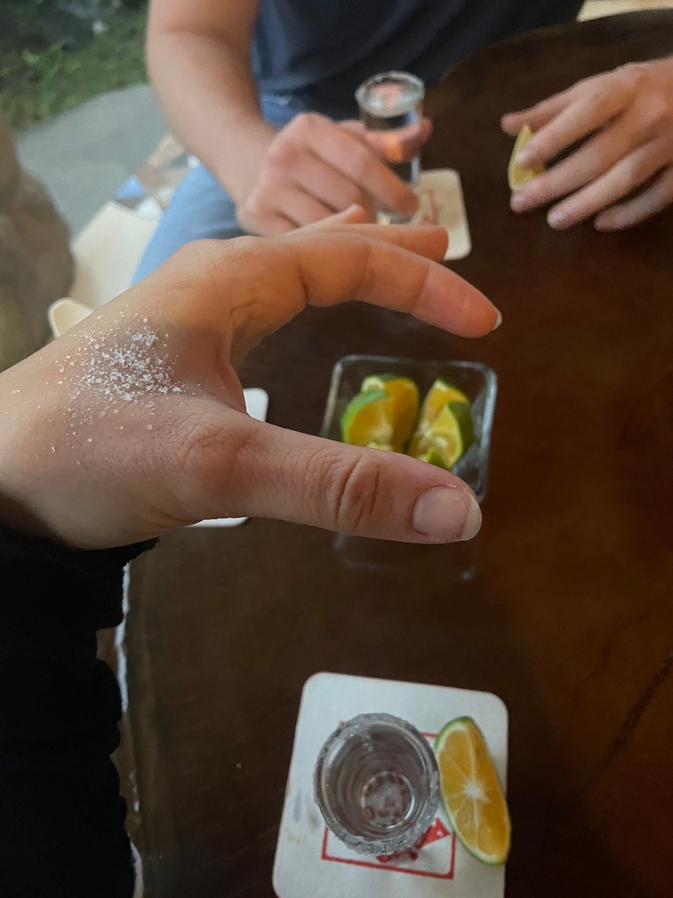 Costa Rica - Puerto Limón - … anschließend eine Runde Tequila-Shots 🍋 