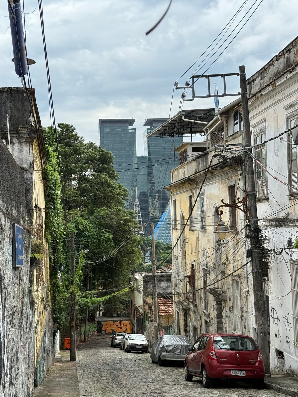 Brasilien - Rio de Janeiro - Etwas morbider Charme aber immer wieder interessnt