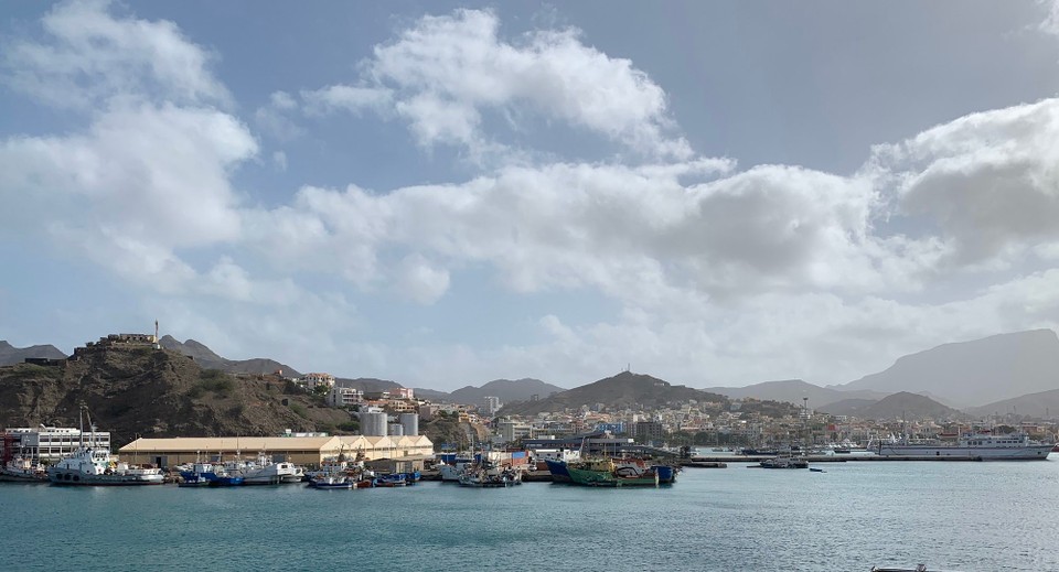 Cap-Vert - Mindelo - Arrivée au port de Mindelo 