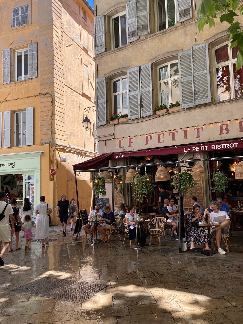 Frankreich - Bras - Mittags-Bistro