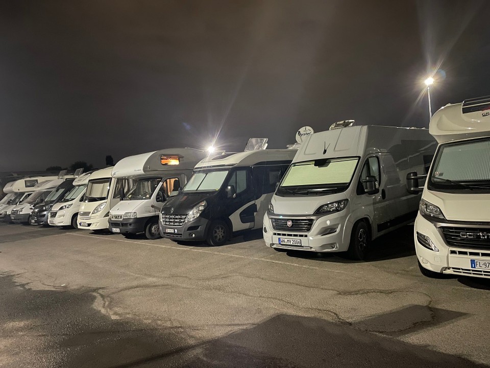 Italien - Cagliari - in Gesellschaft 