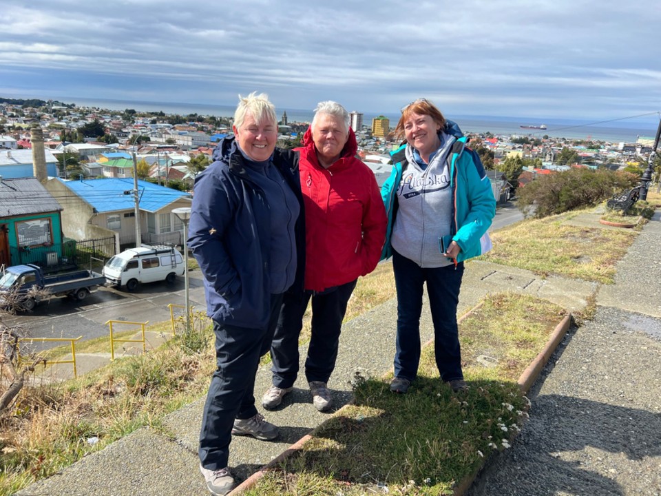 Chile - Punta Arenas - The day was brightening up and we were at the lookout