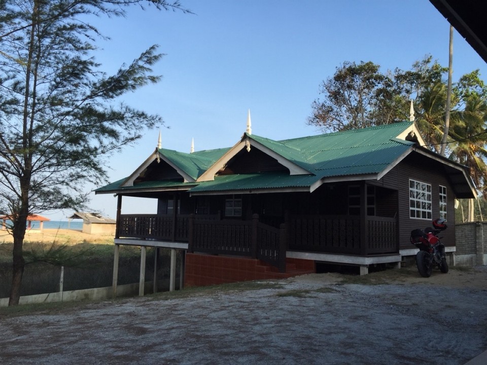 Malaysia - Kuala Terengganu - Anees Chalet at Seberang Takir - RM88