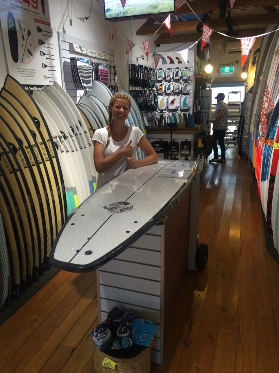 Australien - Byron Bay - Im Surffieber! Gekauft! :-)