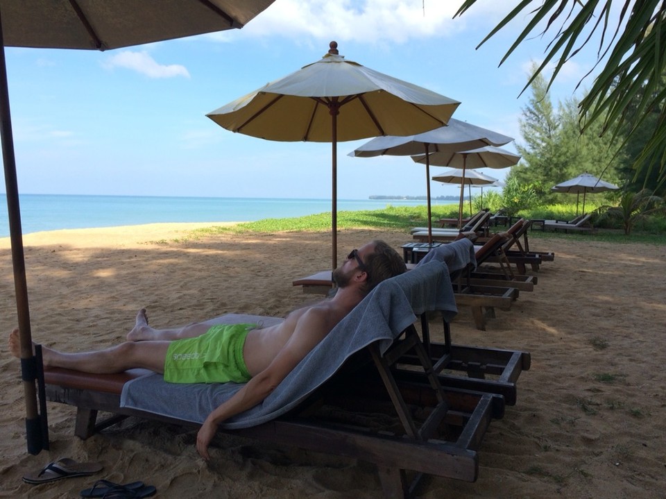 Thailand - Khao Lak Blue Lagoon Resort - Tatsächlich. Heftiges Nichtstun! Und auch sonst sehr entspannte Lage hier.