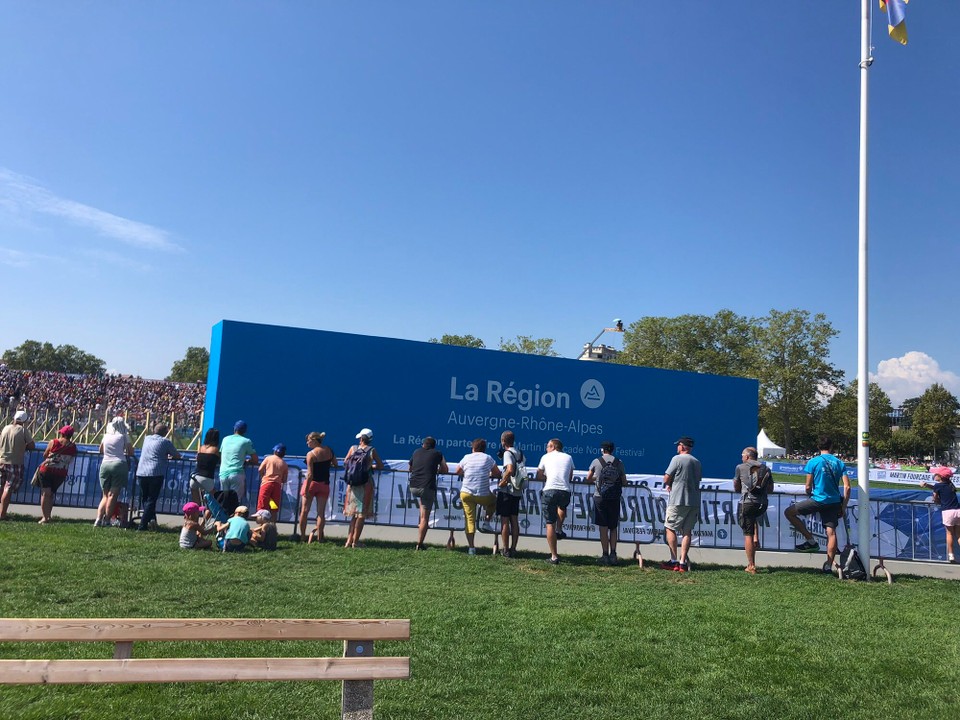 Frankreich - Annecy - Ein Biathlon auf Roll-Skiern