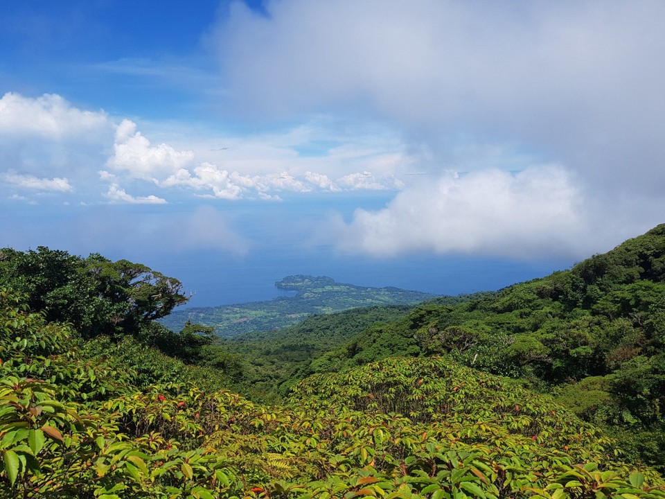 Nicaragua - Ometepe - Aussicht vom Vulkan Maderas aud den Lago Cocibolca