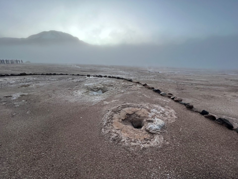 Chile - Antofagasta - Defunct geyser stuff