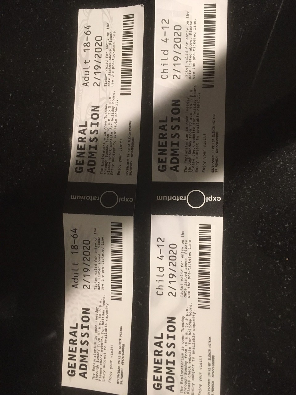 Vereinigte Staaten - San Francisco - Unsere Billets fürs Exploratorium auf Pier 15, welches ähnlich wie das Technorama ist. Die Ausstellungen sind sehr schön gemacht. Zurück zum Hotel geht es dann mit dem Tram.