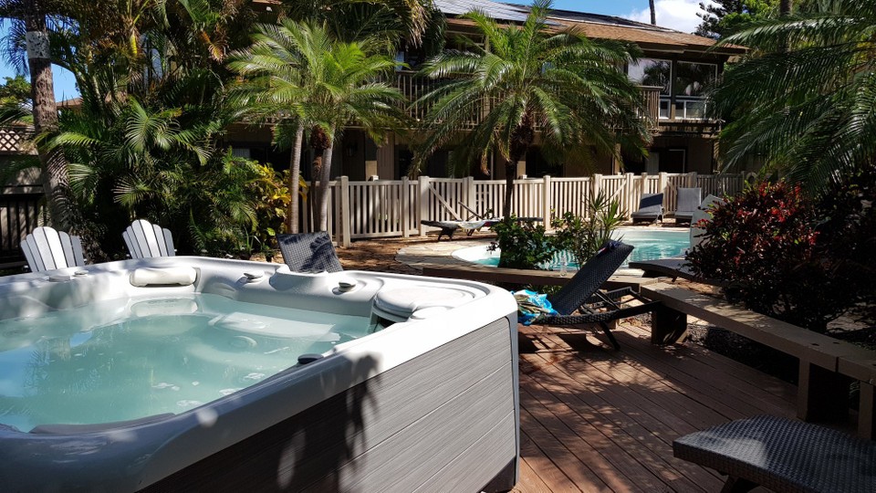 USA - Kīhei - Pool und Whirlpool