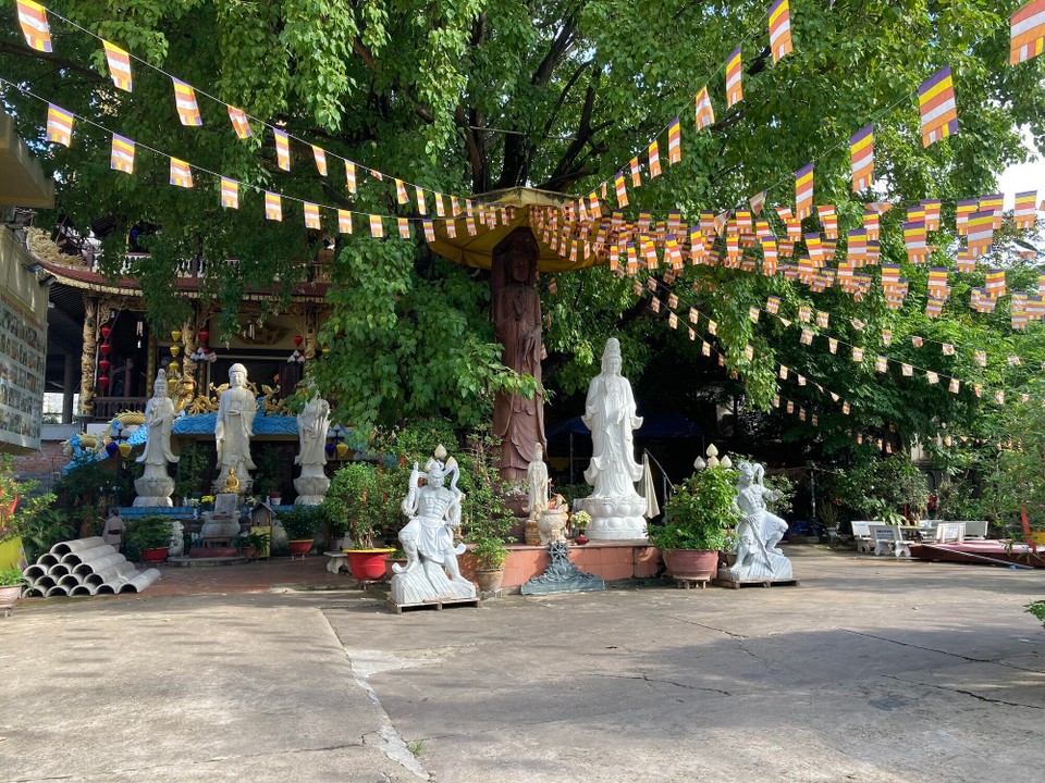 Laos - Vientiane - Phat Tich - klingt fast erzgebirgisch, wenn man es schnell ausspricht 🤭