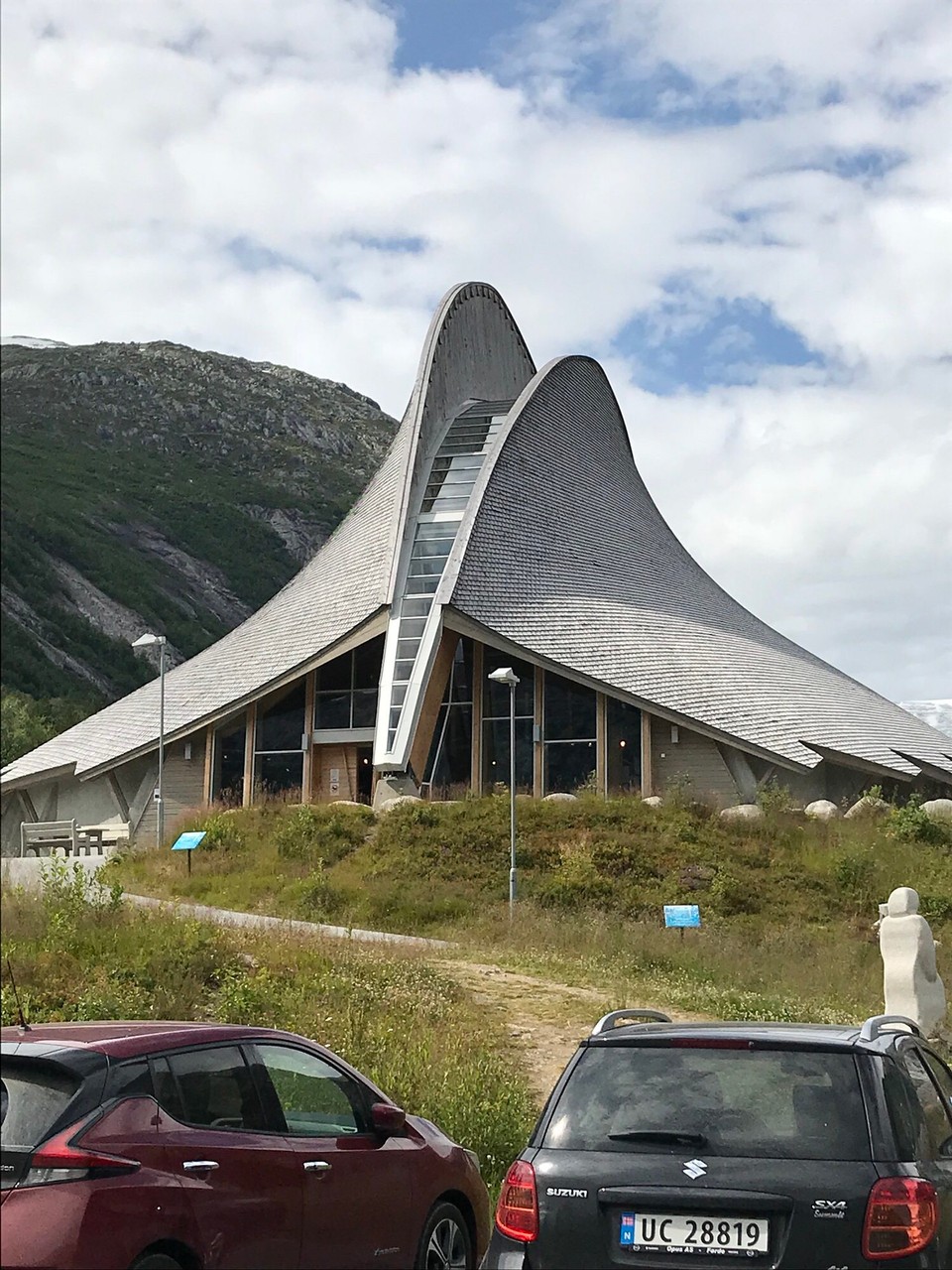Norwegen - Gjerde - Coole Architektur des Gletschermuseums