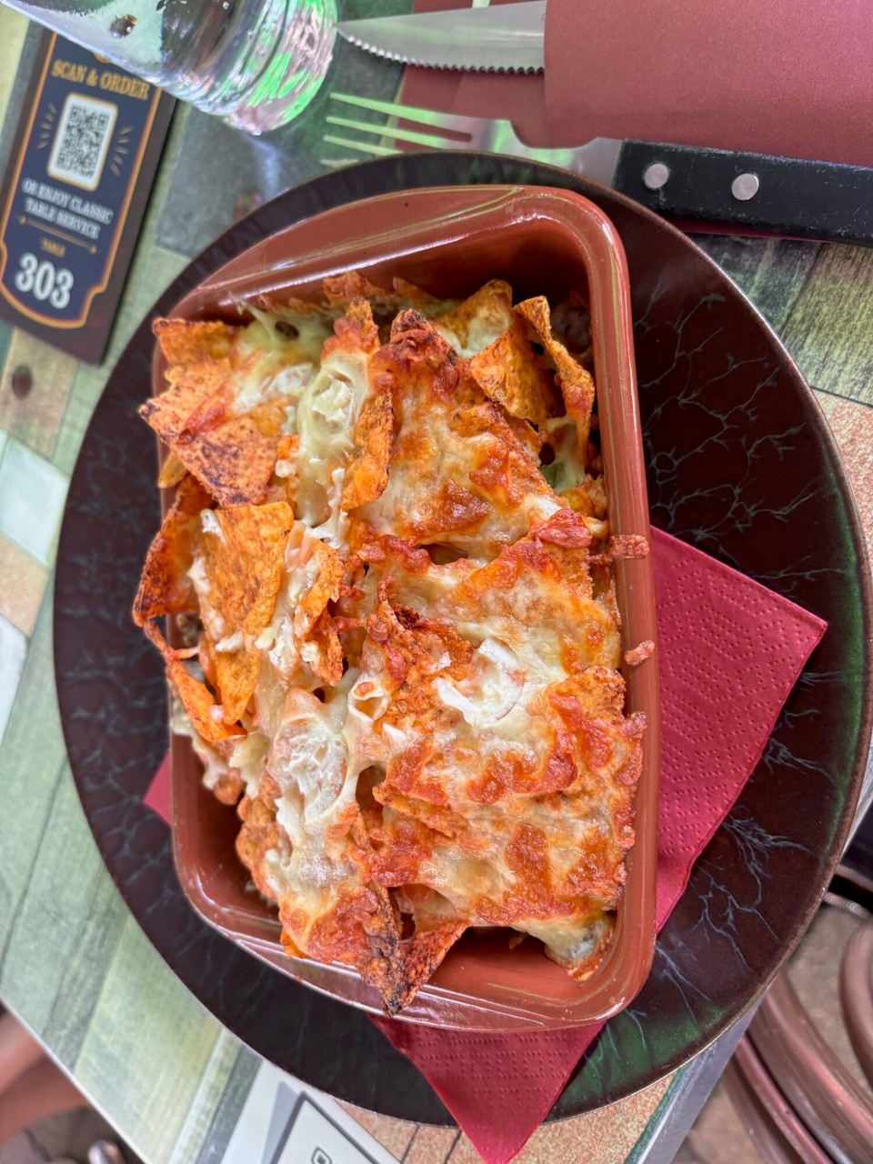 Niederlande - Den Haag - Viele Chalapenios mit etwas Käse und ein paar Nachos