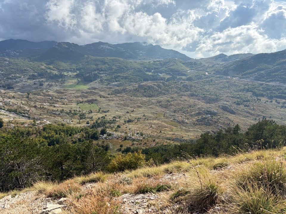 Montenegro - Cetinje - mit fanatischem Ausblick 