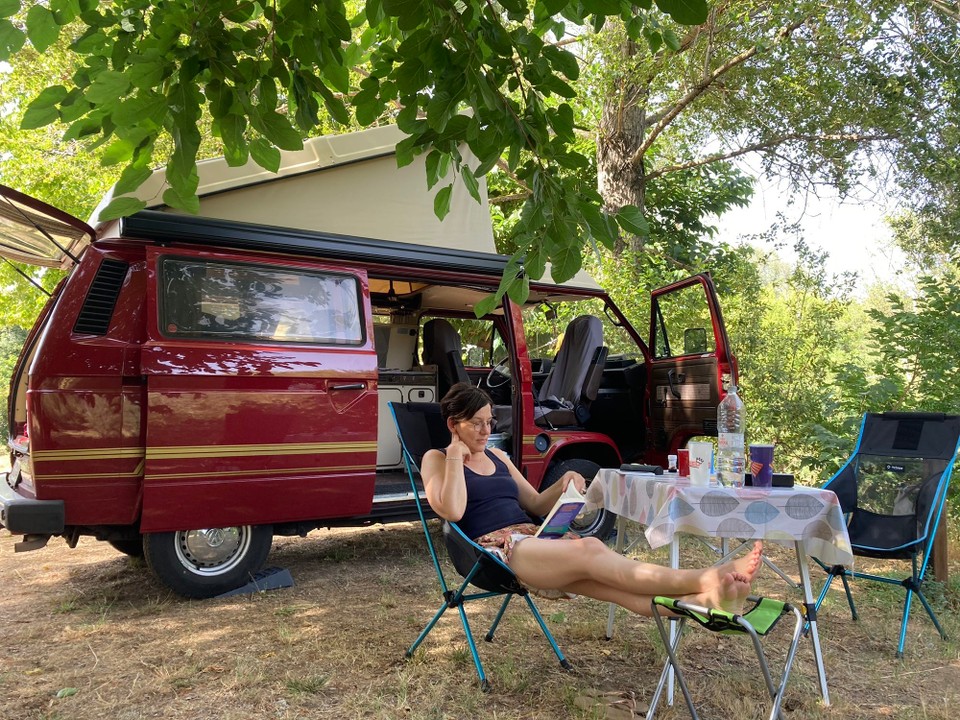 Frankreich - Roquebrune-sur-Argens - Stellplatz eingerichtet.