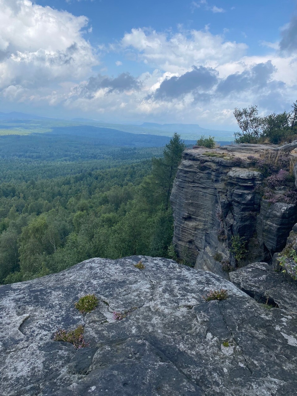 Deutschland - Rosenthal-Bielatal - Und atemberaubende Ausblicke in die Ferne.