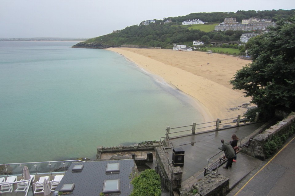 Vereinigtes Königreich - St Ives - Strand nach dem Regen