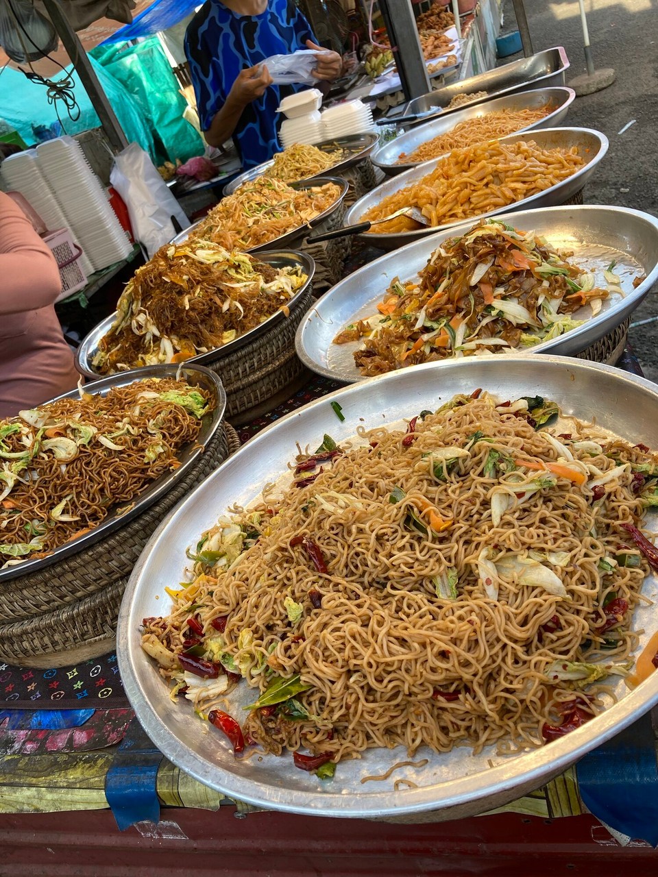 Laos - Vientiane - So viele verschiedene Nudeln 🤤