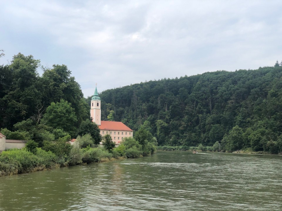 Deutschland - Kelheim - Rückblick zum Kloster