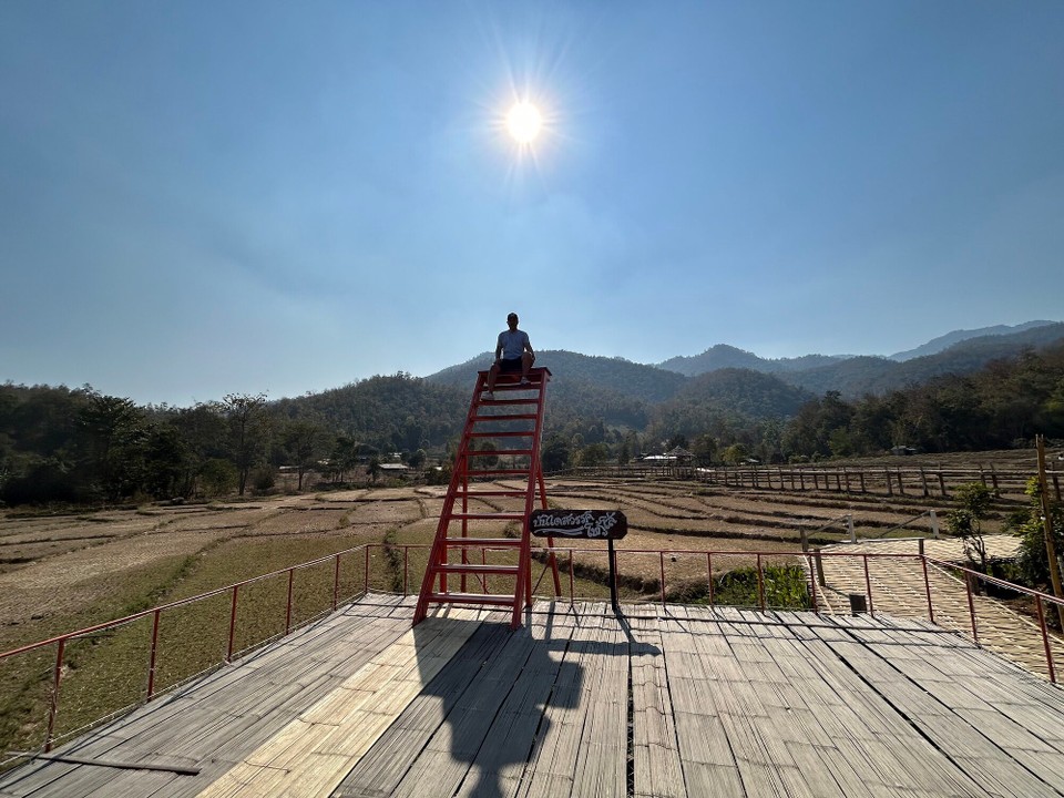 Thailand - Pai - Aussichtsturm oder besser gesagt Leiter 🪜 