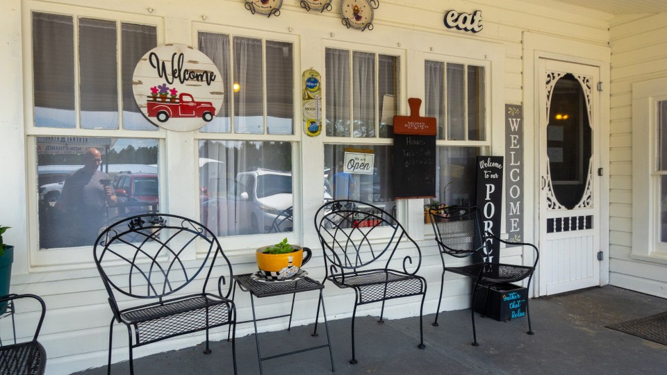 USA - Birmingham - Bruce Cafe empfängt freundlich.