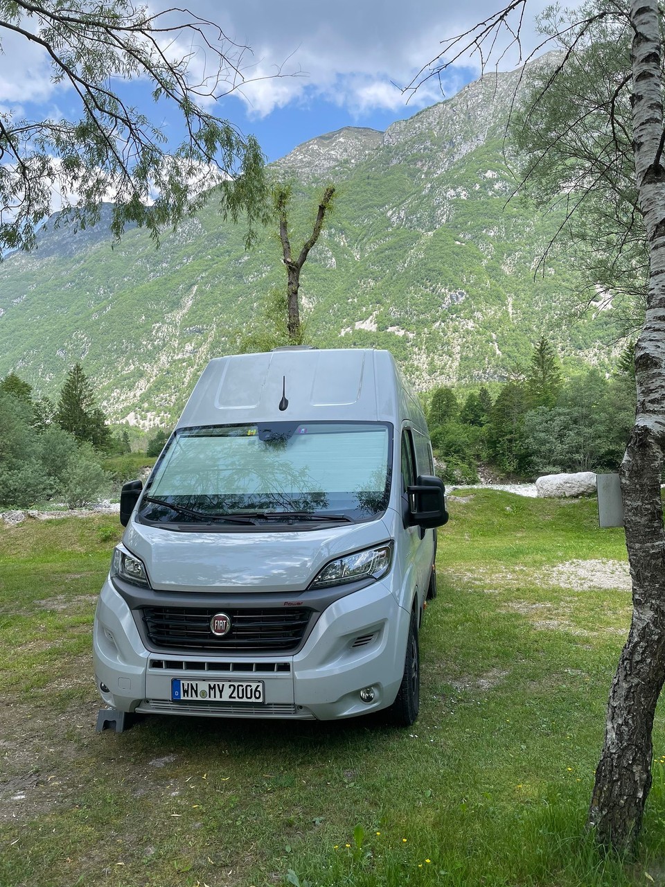 Slowenien - Soča - Guten Morgen - heute wieder mit Wolken am Himmel, aber immer noch am Fluss 