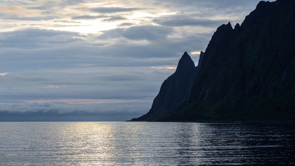 Norwegen - unbekannt - Gegen Mitternacht wird das Wetter besser. Gute Aussichten für morgen.