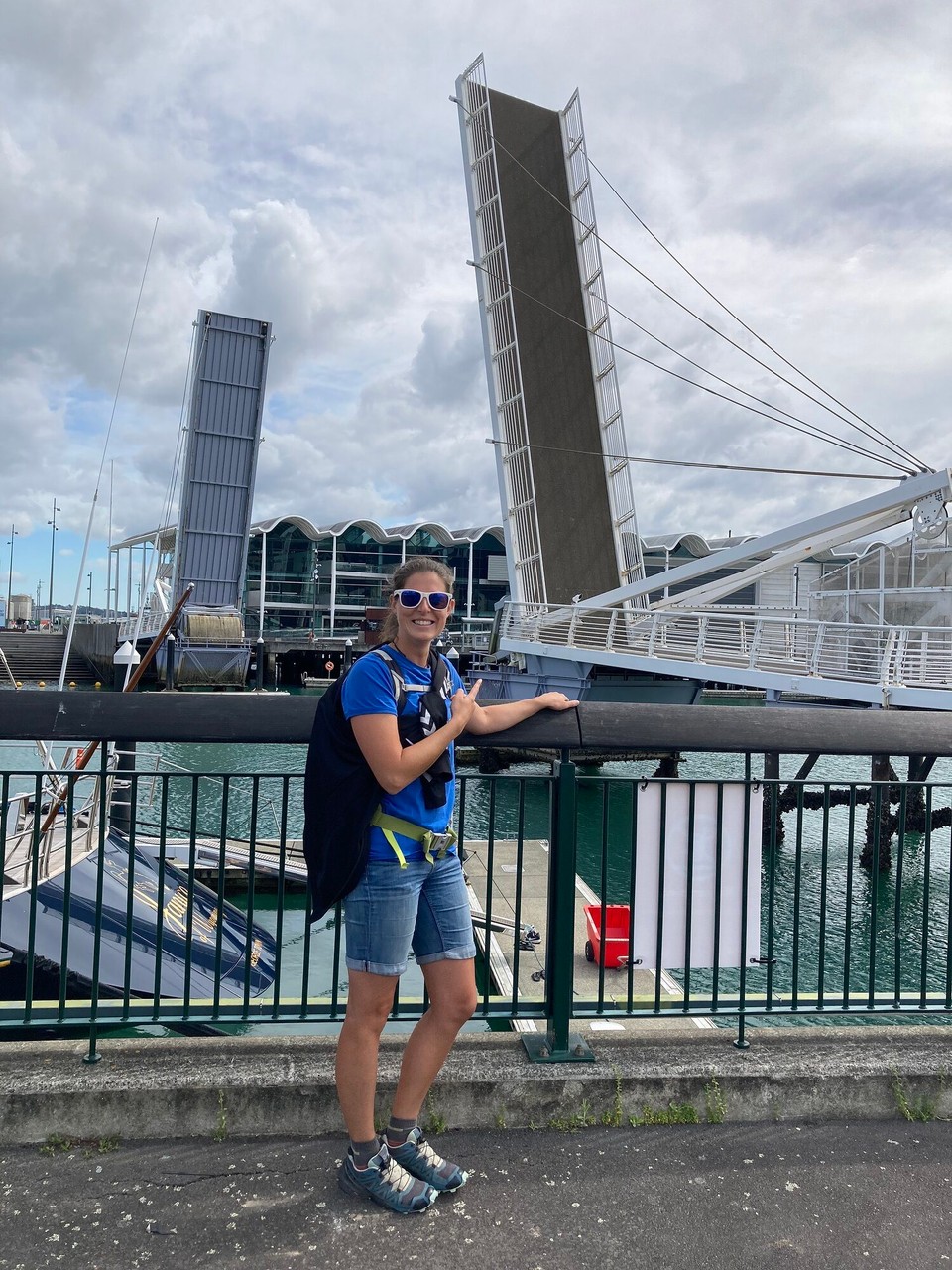 Neuseeland - Auckland - Hello? Ertönt eine Stimme hinter mir. Warst du gestern im Museum? Ich so, ja?! Er so: Ich saß hinter dir 😂
Dann laufen wir eben bisschen gemeinsam durch die Gegend 😅