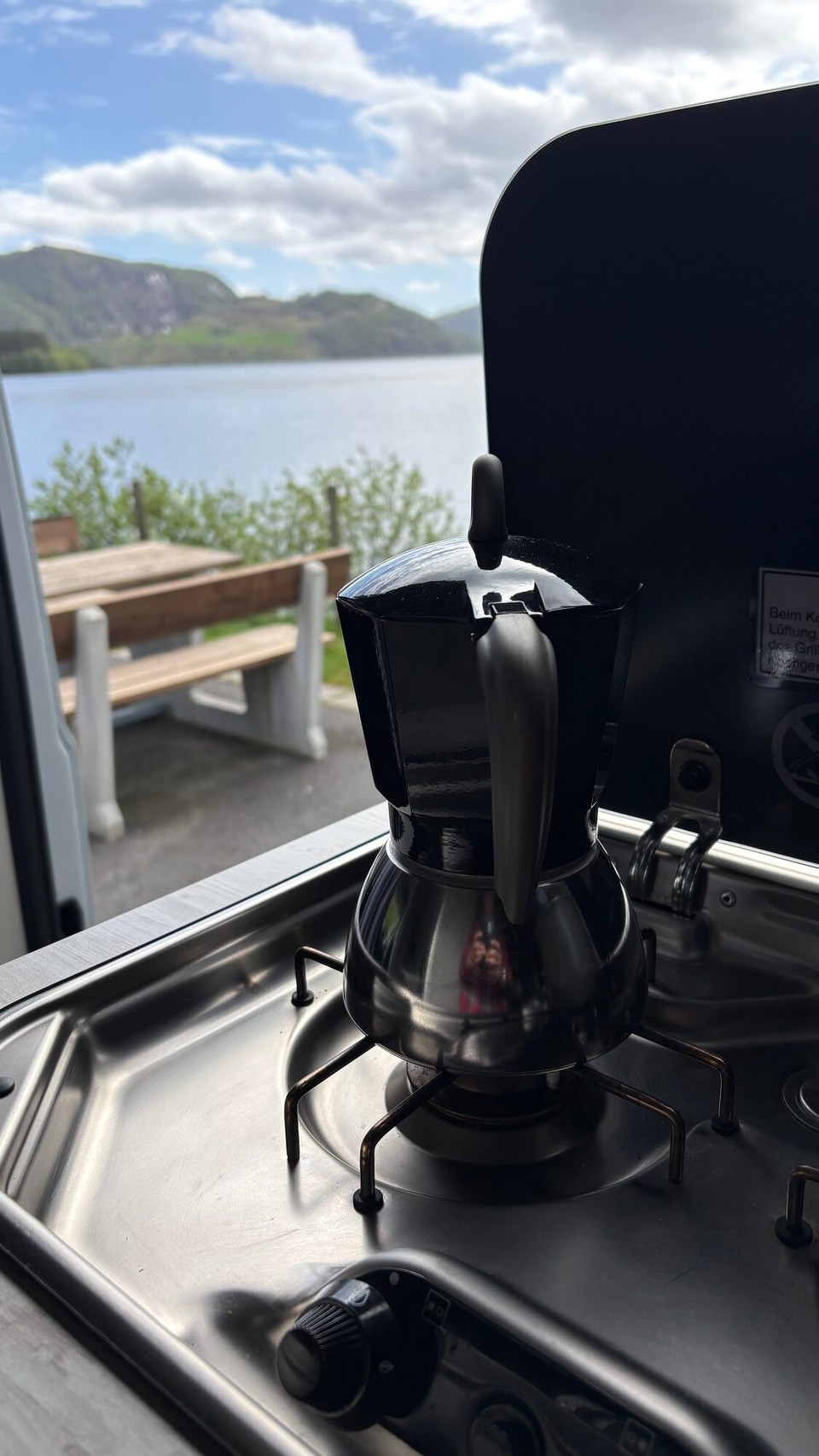 Norwegen - Lyngdal - Netter Platz für unsere Kaffeepause 