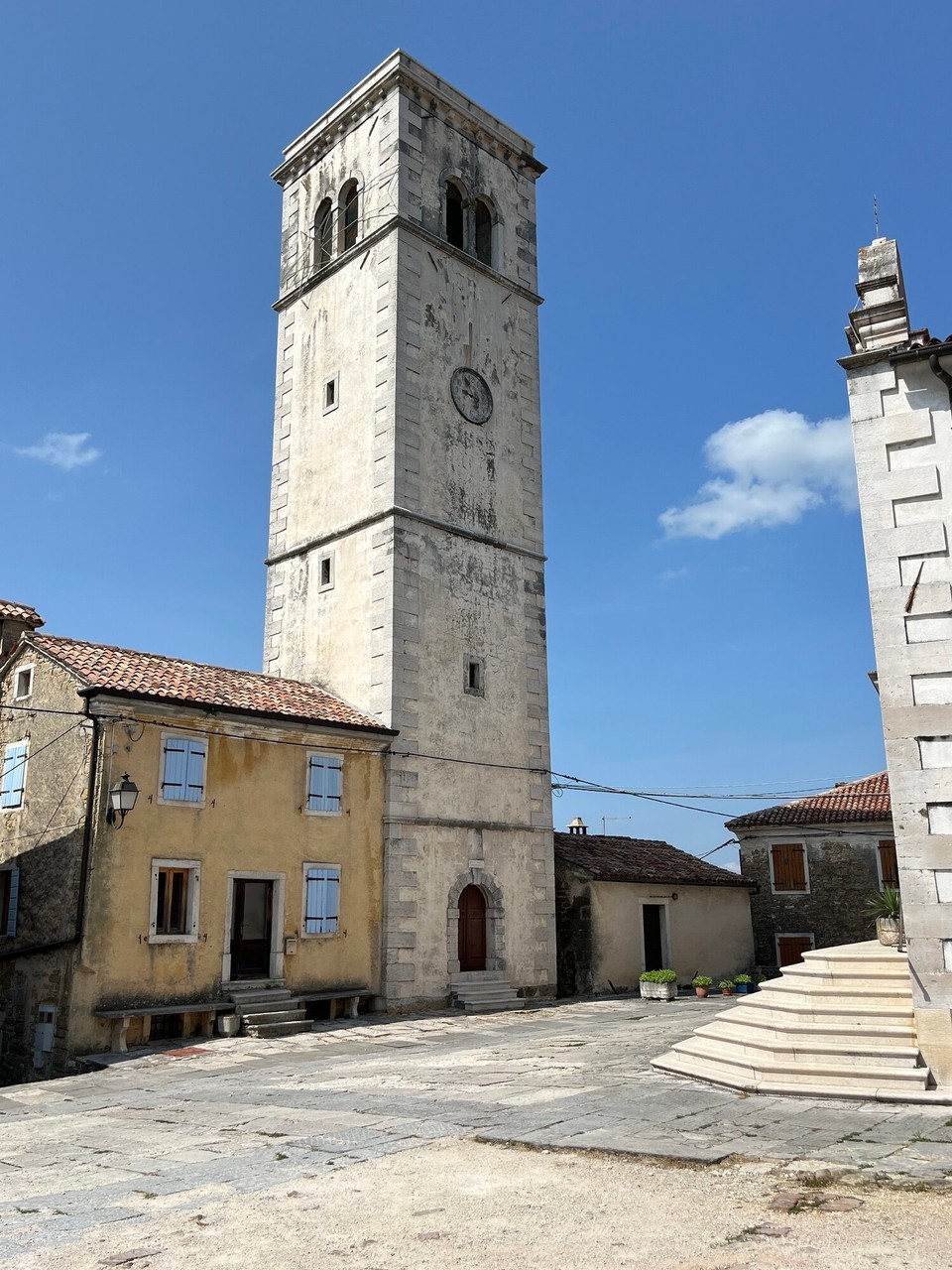 Kroatien - Oprtalj - 