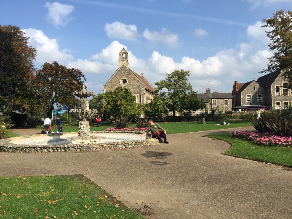  - United Kingdom, Reading - Forbury Gardens Fountain, The Abbey and Gaol in the background