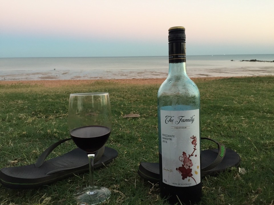  - Australia, Cable Beach, Broome - Cheers 🍸🍺