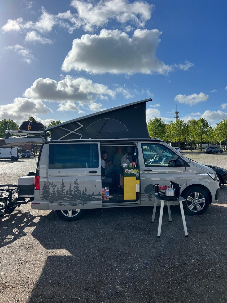 Deutschland - Niebüll - Frühstück bei Sonnenschein 