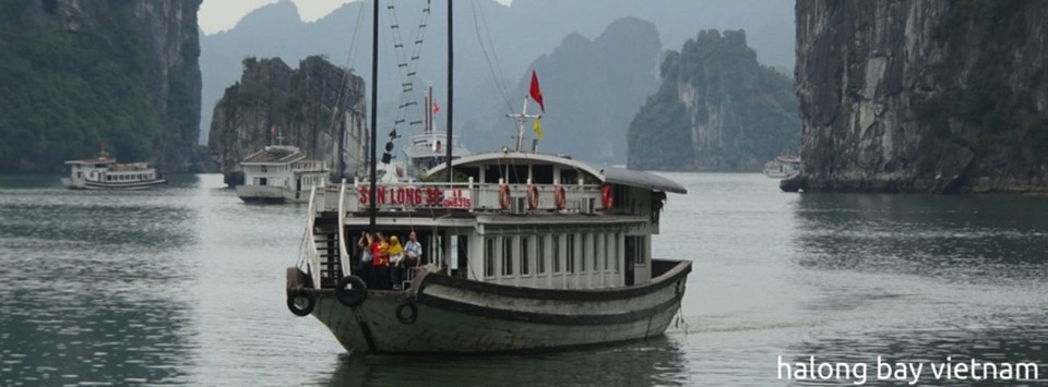 Vietnam - halong bay - 
