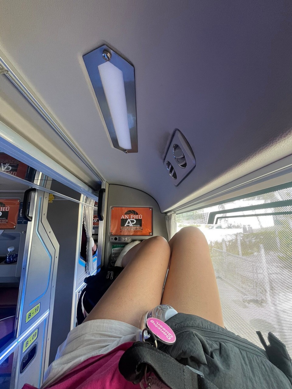 Vietnam - Da Lat - Mui Ne > Dalat. 5 hours and 30 mins sleeper bus to Dalat. A bumpy ride too. Managed to sleep a little on this one. Arrived at around 2.30pm and headed to our new hostel. We are only here for 1 night so went out to make the most of it but there isn’t much going on here over nighttime 