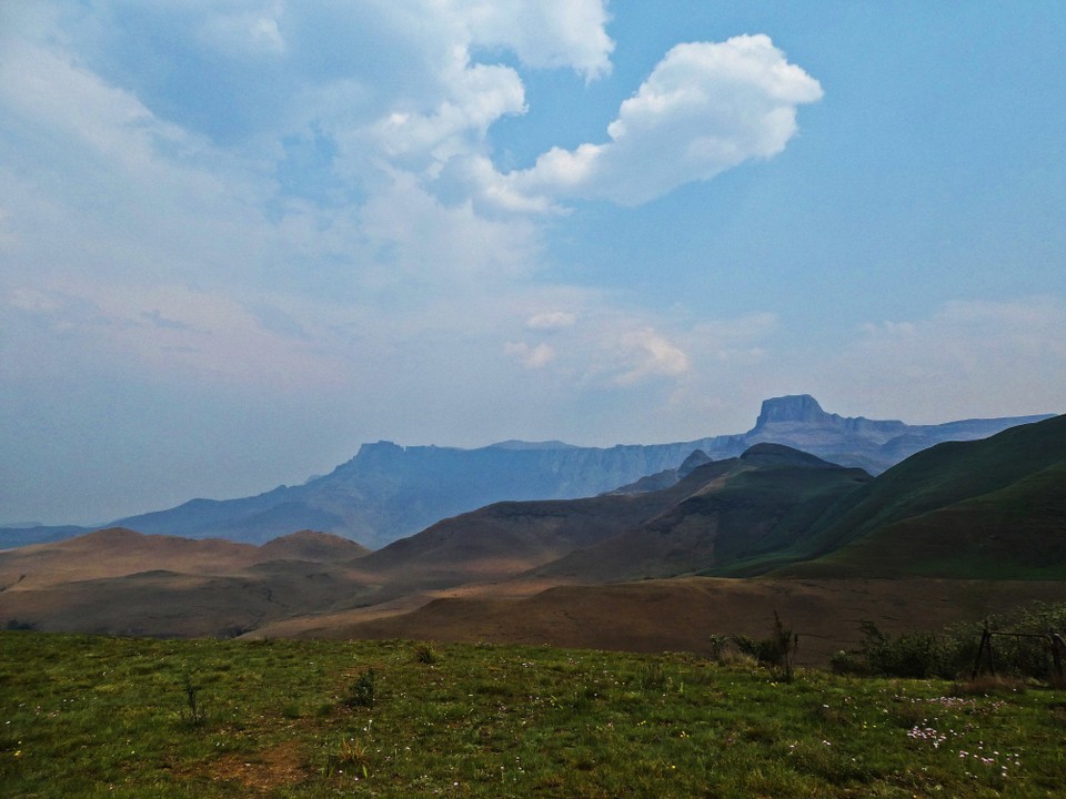 Südafrika - Royal-Natal-Nationalpark - Amphitheater, Aussicht von der Umterkunft