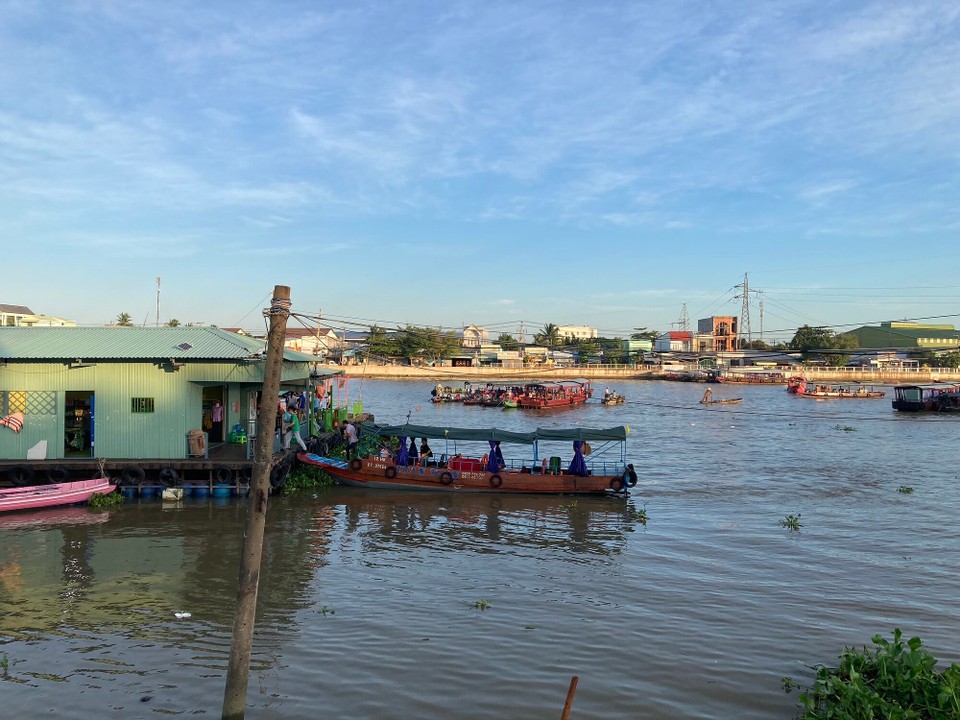 Vietnam - Can Tho - Ich sehe fast mehr Touristenboote als alles andere 🙈