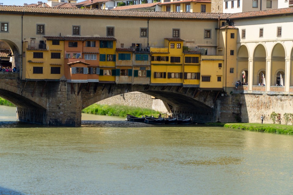Italien - Florenz - Blick auf die Ponte Vecchio