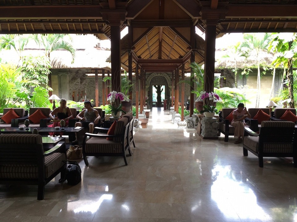Indonesien - Badung - Die Eingangshalle/Foyer unseres Hotels in Ubud