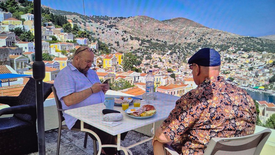 Griechenland - Symi - Souveränes Frühstück, geht doch.