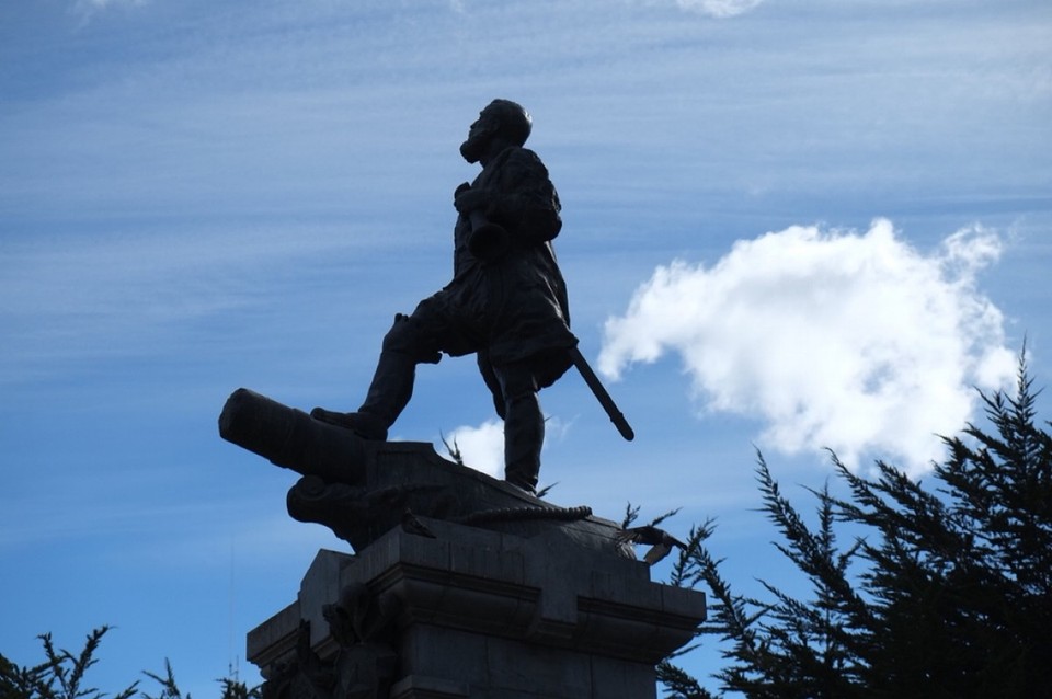 Chile - Punta Arenas & Porvenir - Señor Magallanes