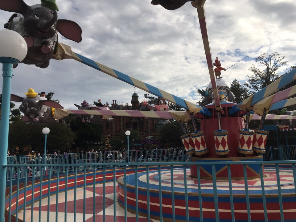 Japan - Urayasu-Shi - Irgendwo ist ein Teil der Familie Lutz versteckt.