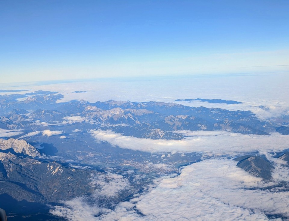 Malta - unbekannt - In der Bildmitte ist Innsbruck zu erkennen.