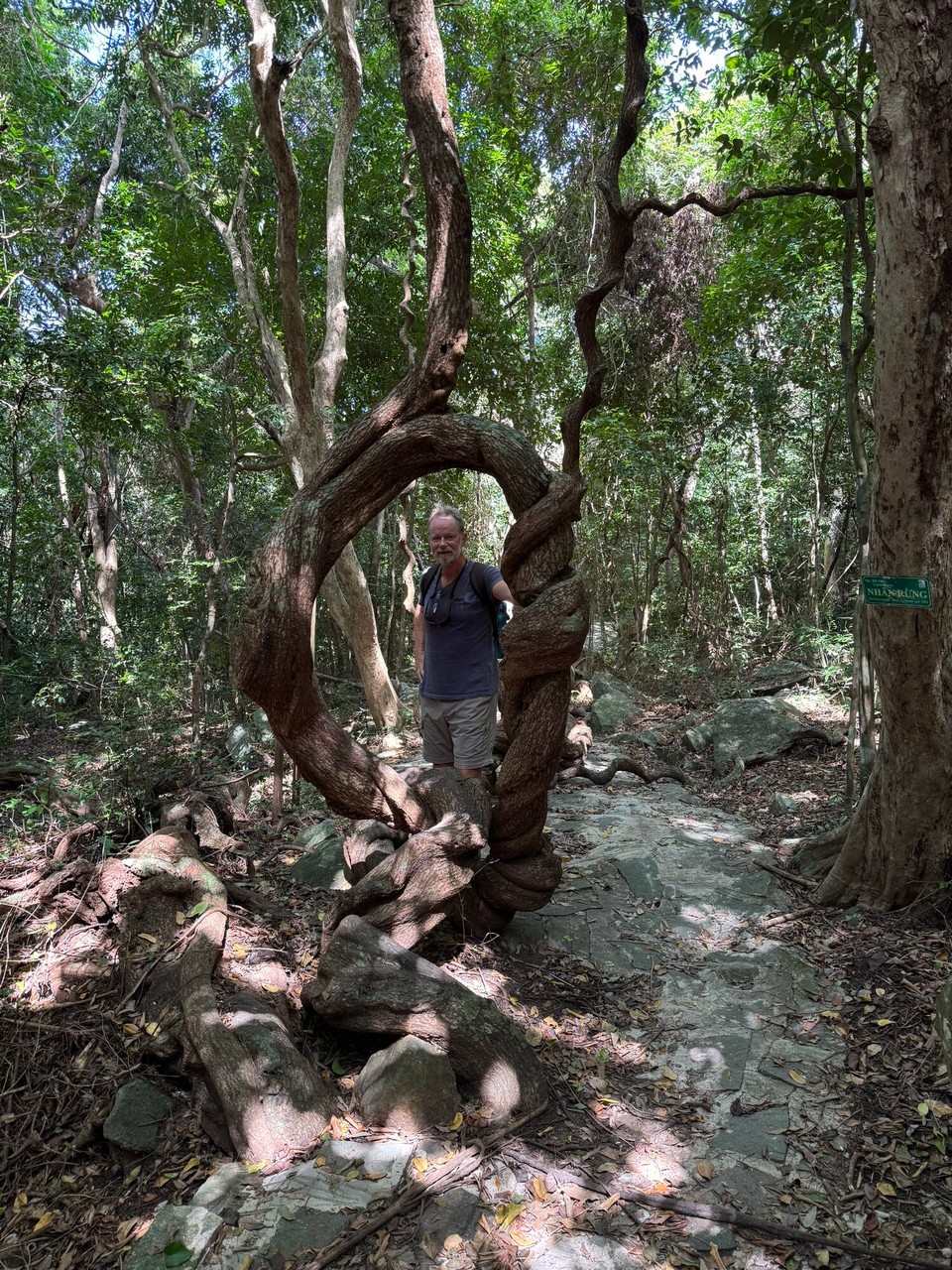 Vietnam - Con Dao - Jungle trek - Con Dao National Park to Dat Tram beach and back